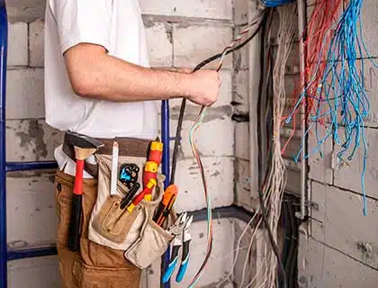 Commercial Electrician